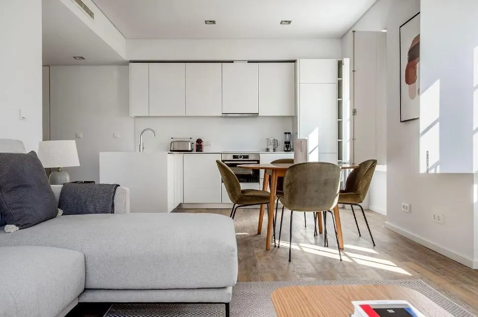 Private Bedrooms In The Heart Of Lisbona Affittacamere